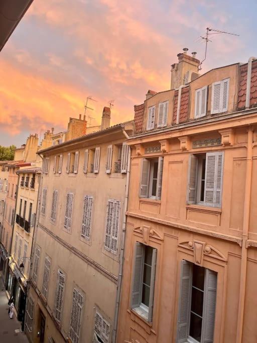 Charmant Appartement 2 Pieces En Plein Centre Ville Historique 普罗旺斯地区艾克斯 外观 照片