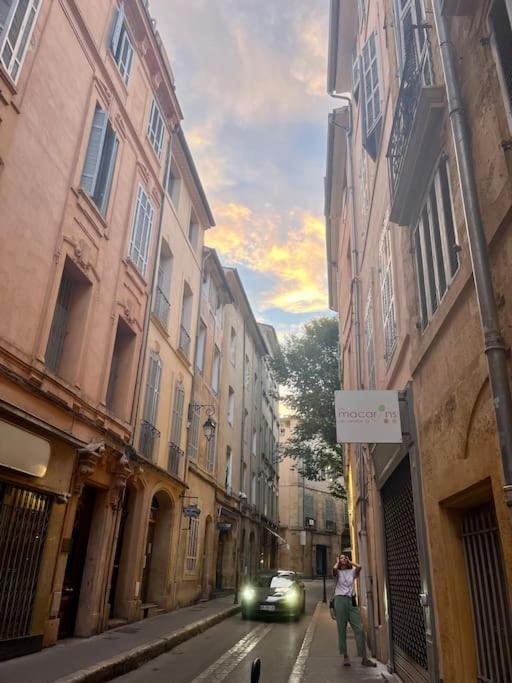 Charmant Appartement 2 Pieces En Plein Centre Ville Historique 普罗旺斯地区艾克斯 外观 照片