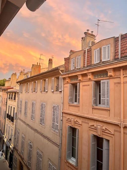 Charmant Appartement 2 Pieces En Plein Centre Ville Historique 普罗旺斯地区艾克斯 外观 照片
