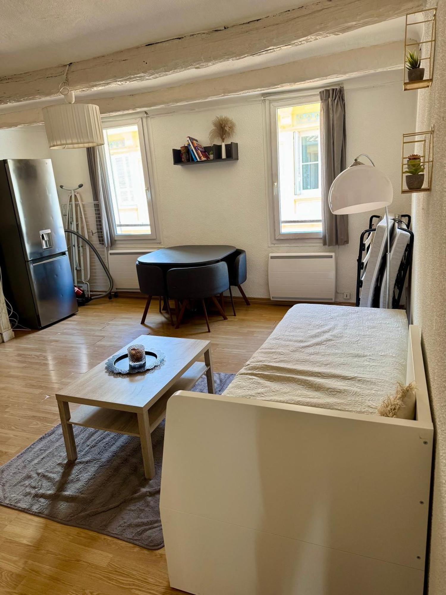 Charmant Appartement 2 Pieces En Plein Centre Ville Historique 普罗旺斯地区艾克斯 外观 照片